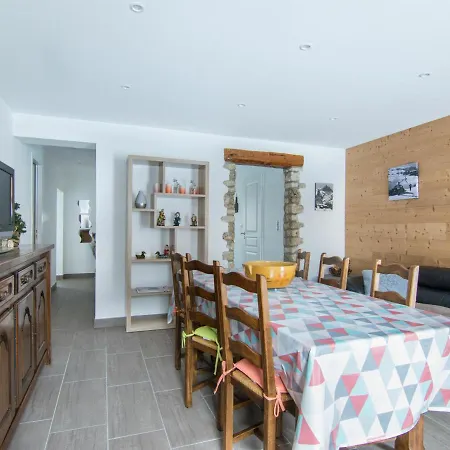 Apartment 3 Pieces Pour 6 Personnes, Expose Sud, 4 Etoiles, Centre De Valloire. - Fr-1-263-404 Valloire