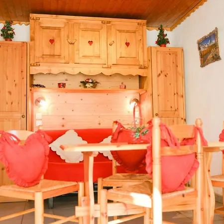 Apartment 3 Pieces Pour 6 Personnes, Expose Sud, 4 Etoiles, Centre De Valloire. - Fr-1-263-404 Valloire