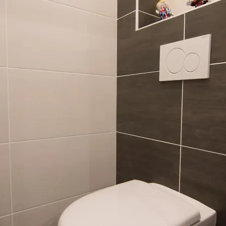 3 Pieces Pour 6 Personnes, Expose Sud, 4 Etoiles, Centre De Valloire. - Fr-1-263-404 Apartment Valloire