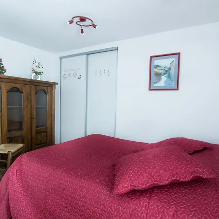 3 Pieces Pour 6 Personnes, Expose Sud, 4 Etoiles, Centre De Valloire. - Fr-1-263-404 Apartment